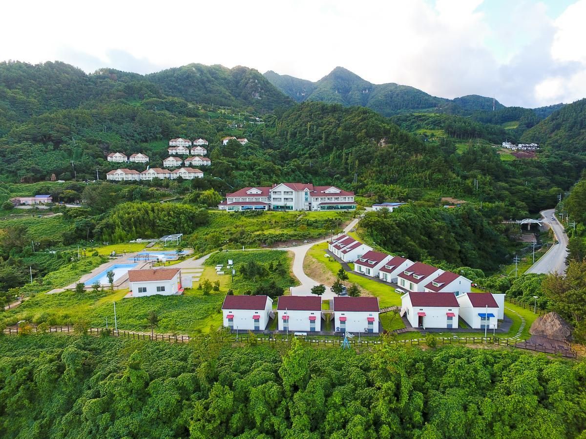 Daea Ulleung Resort מראה חיצוני תמונה